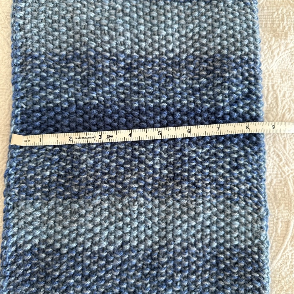 Handmade Wool Scarf - Picture 3 of 5